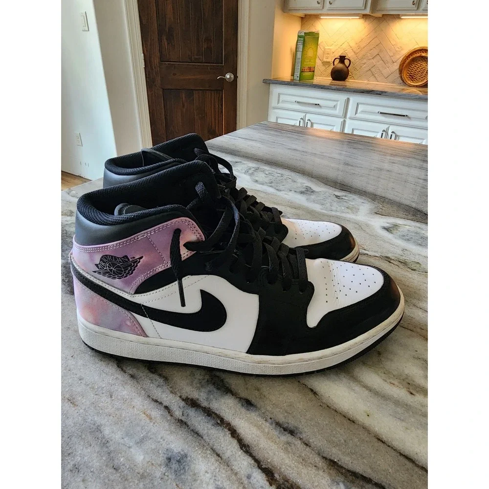 Jordan 1 Mid Zen Master Black White Amethyst DM1200-001 Mens Size 11